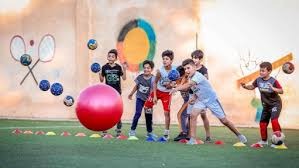 张育成关键防守稳定局面